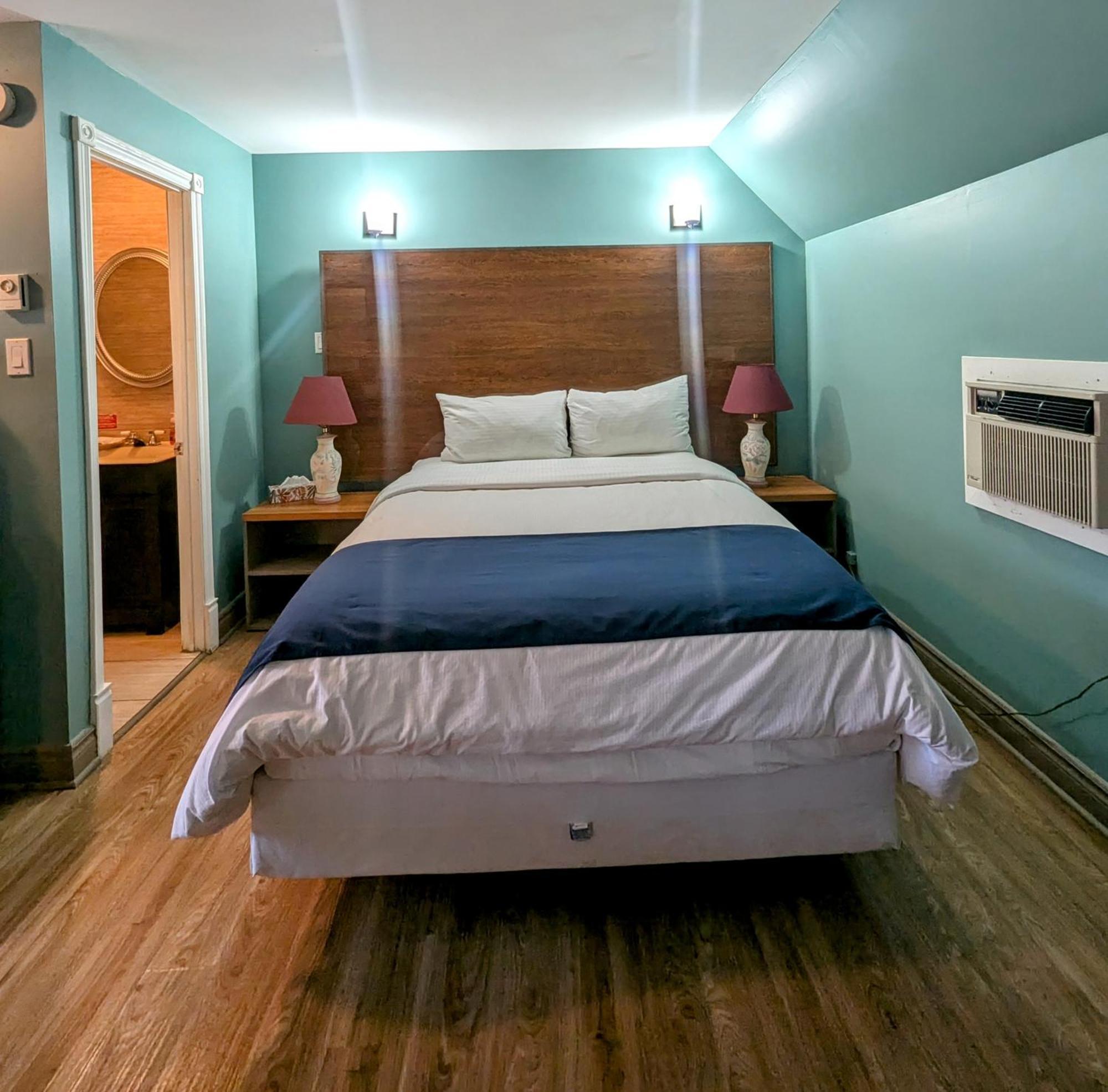 Motel Des Pentes Et Suites Saint-Sauveur-des-Monts Εξωτερικό φωτογραφία