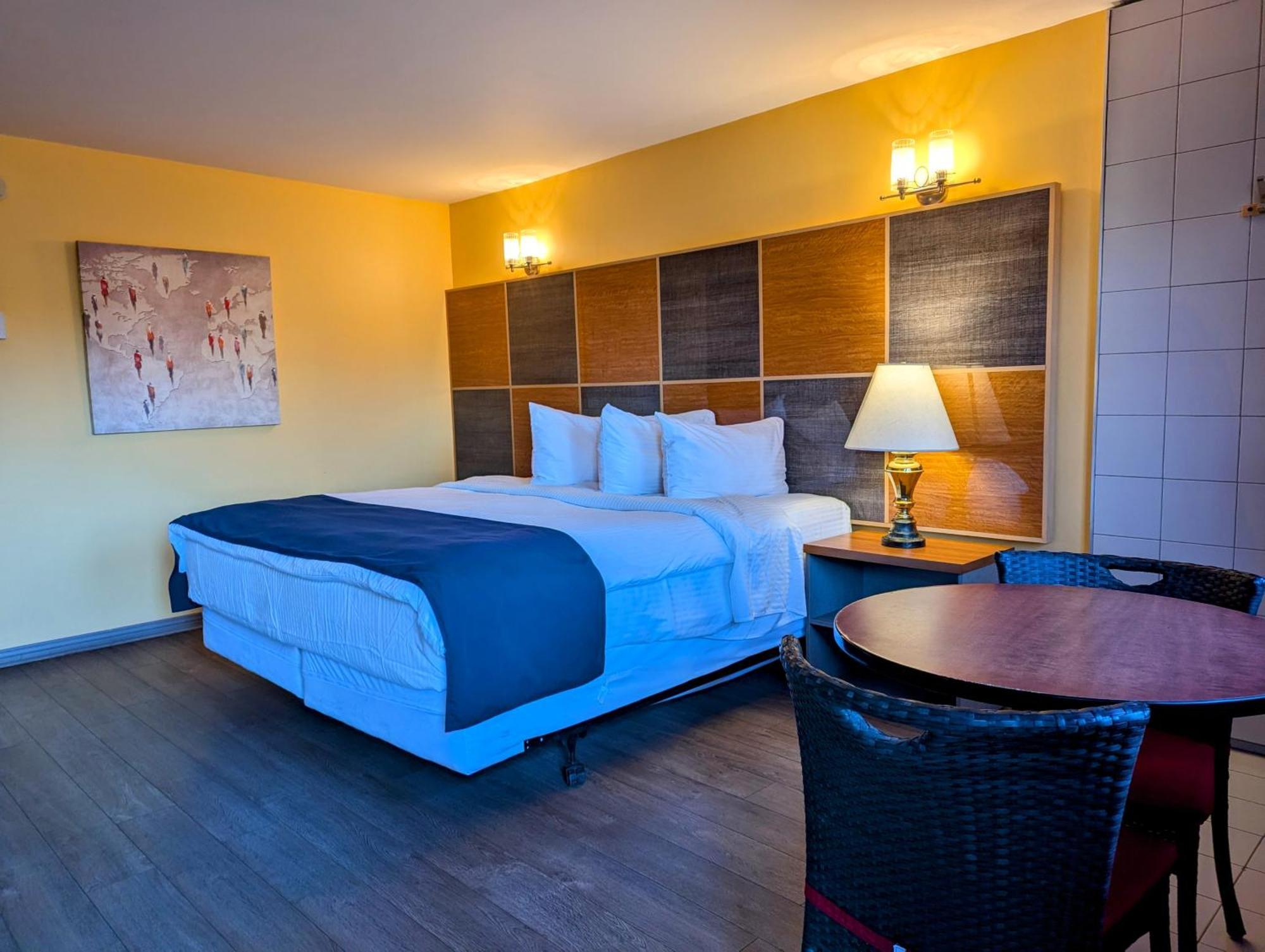 Motel Des Pentes Et Suites Saint-Sauveur-des-Monts Εξωτερικό φωτογραφία